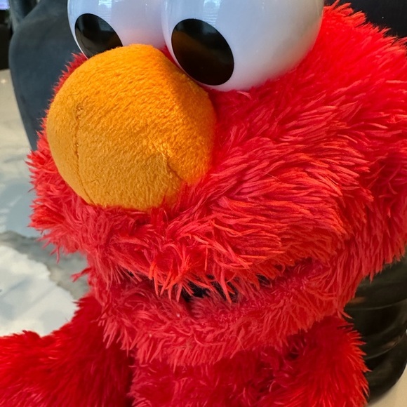 2016 Sesame Street TICKLE ME ELMO 14” Talking Interactive Plush Toy Hasbro WORKS - Picture 2 of 9